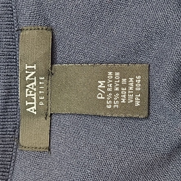 NEW ALFANI DARK BLUE LONG SLEEVE ASYMMETRICAL PULLOVER SWEATER - Picture 10 of 11